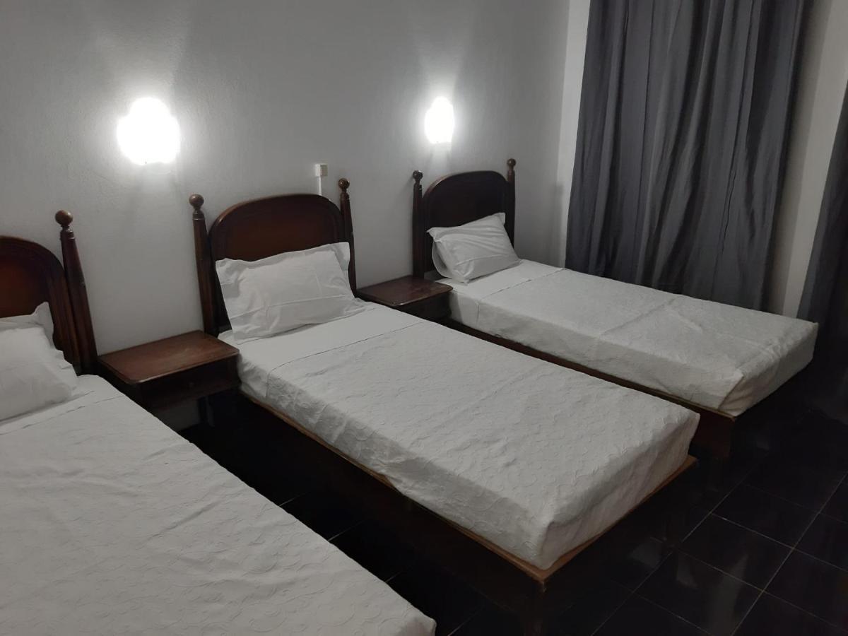 Residencial Miradoiro Guest House Portimao Bagian luar foto