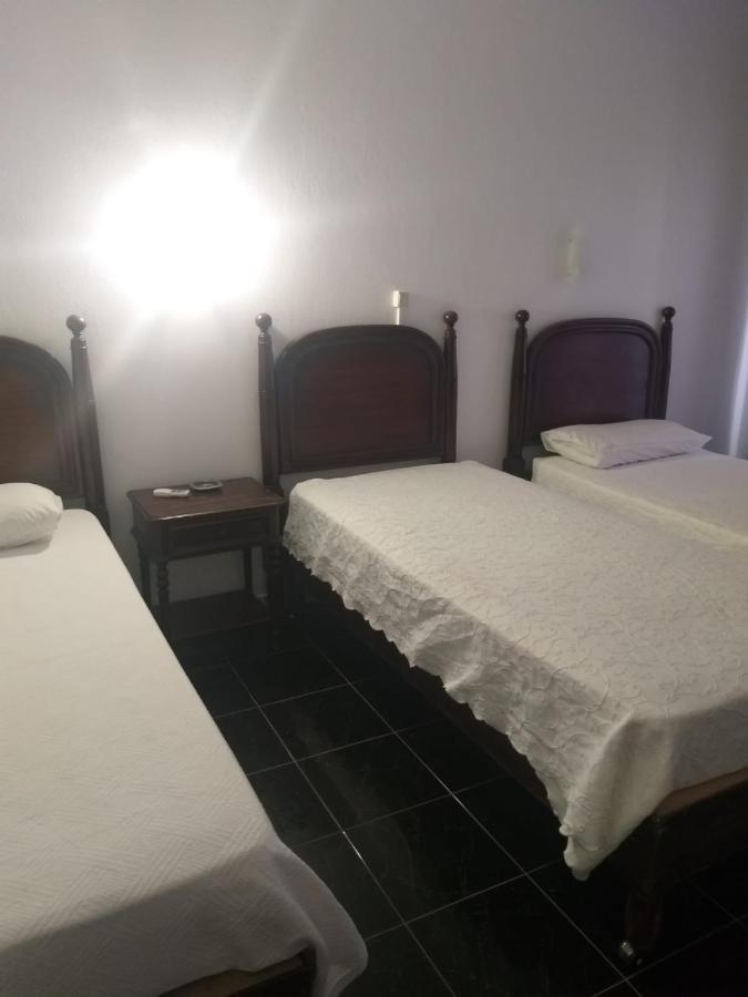 Residencial Miradoiro Guest House Portimao Bagian luar foto
