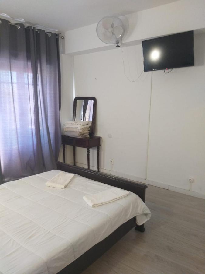Residencial Miradoiro Guest House Portimao Bagian luar foto