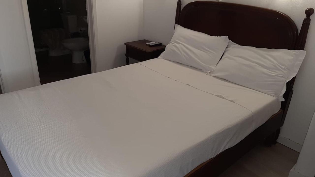 Residencial Miradoiro Guest House Portimao Bagian luar foto