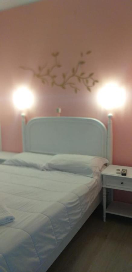 Residencial Miradoiro Guest House Portimao Bagian luar foto